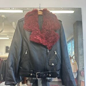 La bete leather moto with burgundy shearling collar